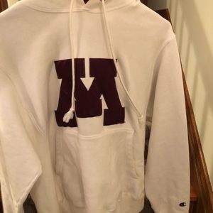 white champion minnesota size small